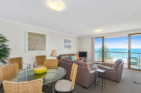 Columbia Beachfront Apartments On Rainbow Bay - Darwin Holiday 29