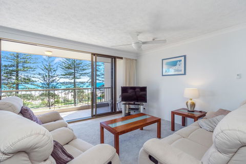 Columbia Beachfront Apartments On Rainbow Bay - Darwin Holiday 8