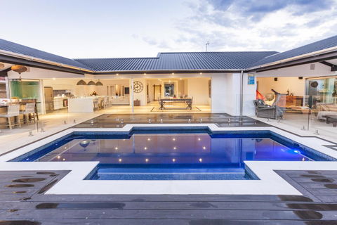 Rumrunner Resort - Darwin Holiday 3