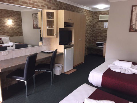 Country Gardens Motor Inn - Darwin Holiday 16