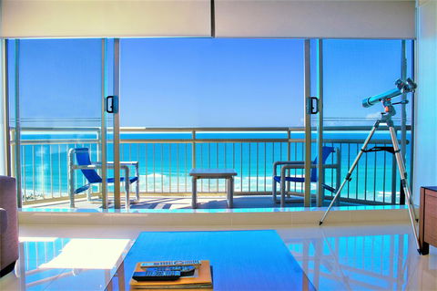 Seacrest Beachfront Apartments Surfers Paradise - Darwin Holiday 0