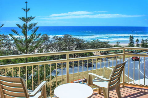Seacrest Beachfront Apartments Surfers Paradise - Darwin Holiday 32