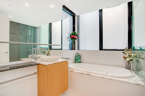 Aria Apartments - Darwin Holiday 35