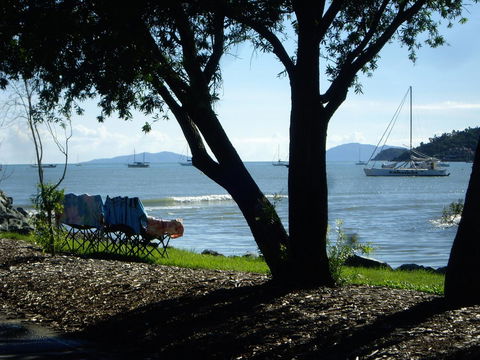 Montipora Unit 3 - In The Heart Of Airlie, Wi-fi And Netflix - Darwin Holiday 17