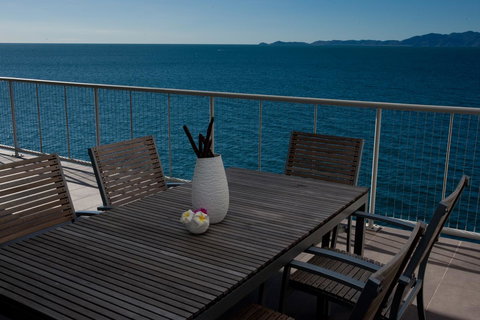 Penthouse On Bright Point - Darwin Holiday 1