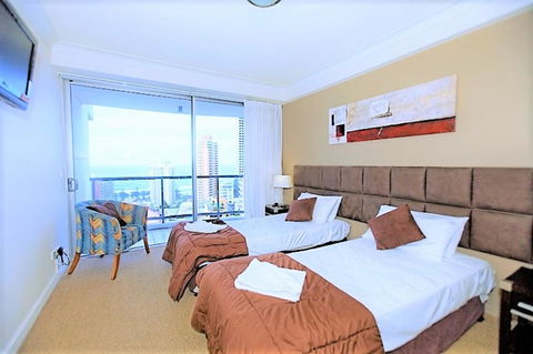 The Towers Of Chevron Renaissance - Holidays Gold Coast - Darwin Holiday 33