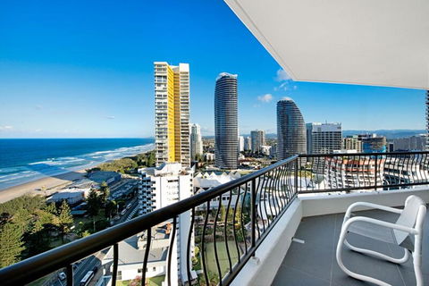 ULTIQA Beach Haven On Broadbeach - Darwin Holiday 8