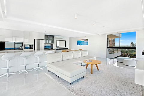 ULTIQA Beach Haven On Broadbeach - Darwin Holiday 3