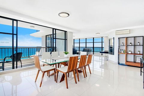 ULTIQA Beach Haven On Broadbeach - Darwin Holiday 28