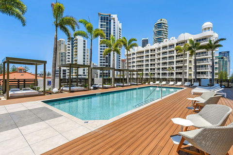 Qube Broadbeach Ocean View Apartments - Darwin Holiday 11
