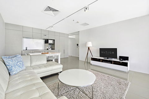 ULTIQA Air On Broadbeach - Darwin Holiday 24