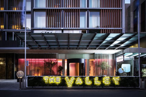 Ovolo The Valley Brisbane - Darwin Holiday 9