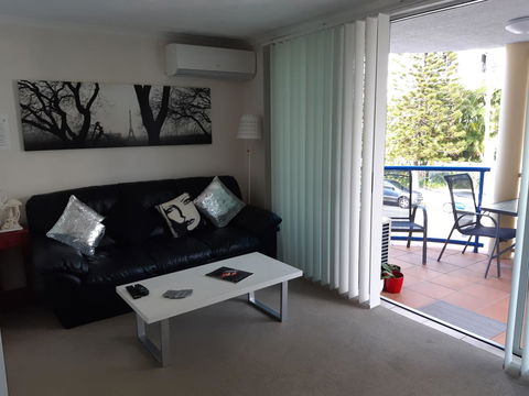 Surfers Beach Resort One - Darwin Holiday 2