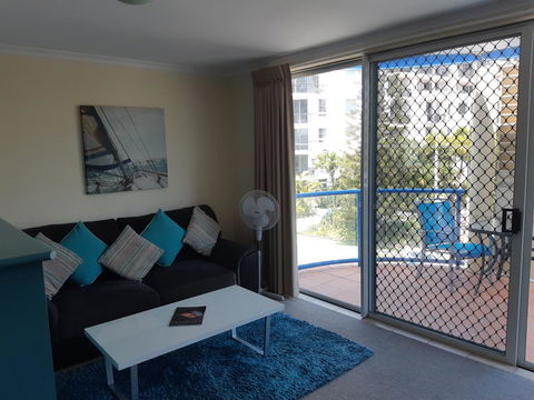 Surfers Beach Resort One - Darwin Holiday 13