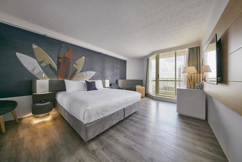 Novotel Surfers Paradise - Darwin Holiday 14