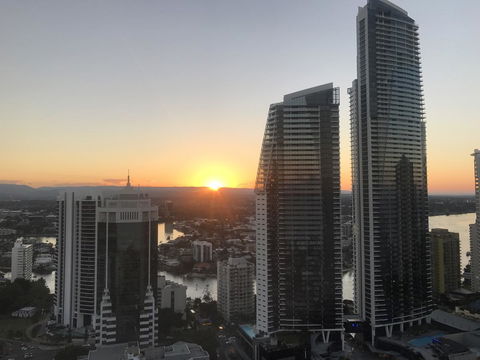 Novotel Surfers Paradise - Darwin Holiday 5