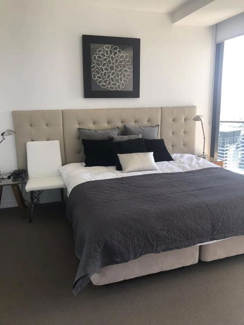Luxury 3 Bedroom In Heart Of Broadbeach - Darwin Holiday 19