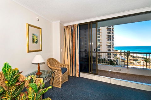 Surfers International Apartments - Darwin Holiday 25