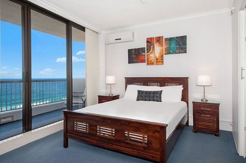 Surfers International Apartments - Darwin Holiday 23