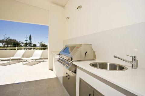 Kirra Surf Apartments - Darwin Holiday 35