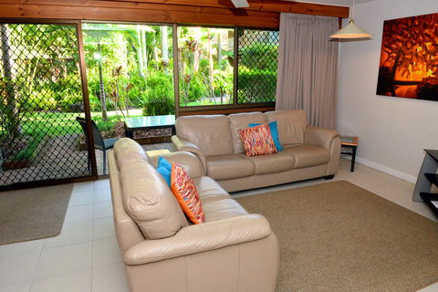 Noosa Village River Resort - Darwin Holiday 34