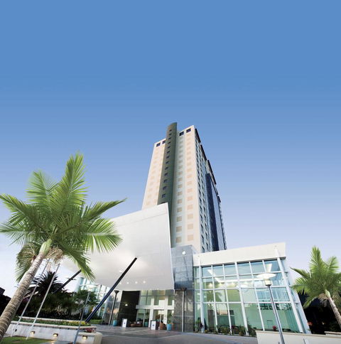 Voco Gold Coast, An IHG Hotel - Darwin Holiday 27