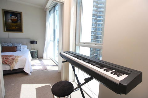 PeepSleep Chevron Towers - Darwin Holiday 2