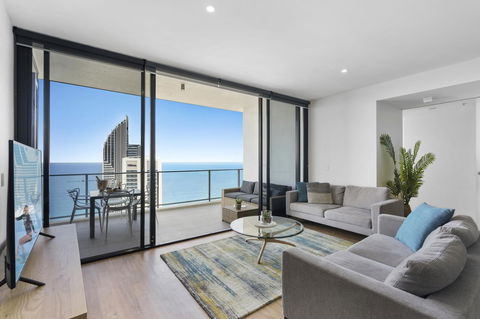 Circle On Cavill - Gclr - Darwin Holiday 19