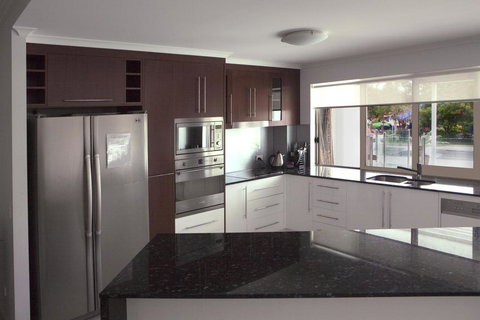 Waters Edge Apartment Cairns - Darwin Holiday 8