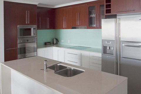 Waters Edge Apartment Cairns - Darwin Holiday 6