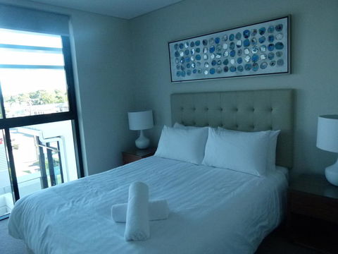 Pure Kirra - Darwin Holiday 22