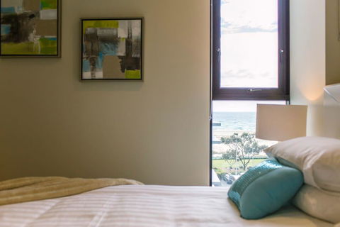 Pure Kirra - Darwin Holiday 21