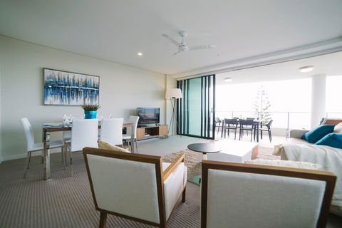 Pure Kirra - Darwin Holiday 8