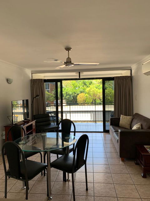 Townsville Holiday Apartments - Darwin Holiday 2