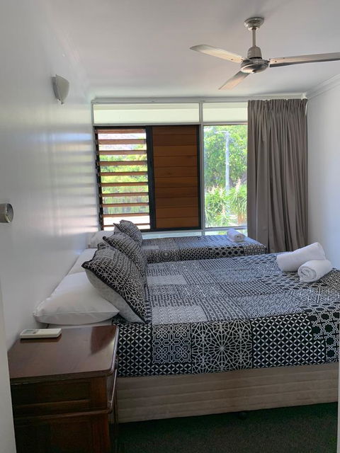 Townsville Holiday Apartments - Darwin Holiday 4