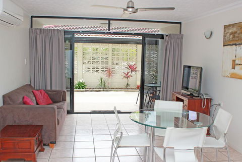 Townsville Holiday Apartments - Darwin Holiday 10