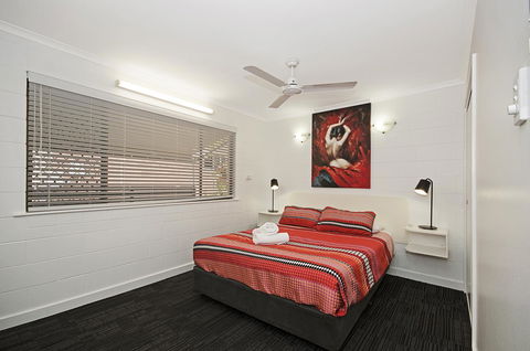 Townsville Holiday Apartments - Darwin Holiday 14