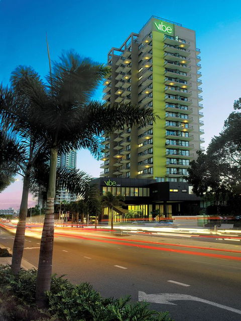 Vibe Hotel Gold Coast - Darwin Holiday 41