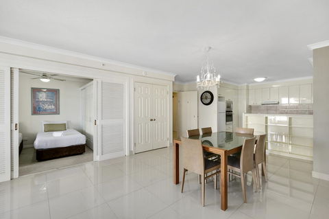 Moroccan Resort - HR Surfers Paradise - Darwin Holiday 32
