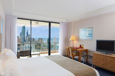 Crowne Plaza Surfers Paradise, An IHG Hotel - Darwin Holiday 32