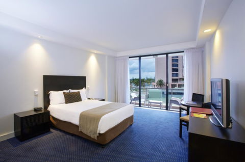 Crowne Plaza Surfers Paradise, An IHG Hotel - Darwin Holiday 20