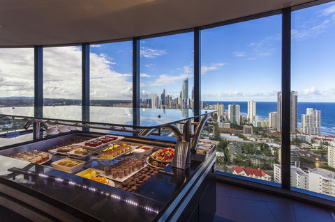Crowne Plaza Surfers Paradise, An IHG Hotel - Darwin Holiday 22