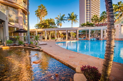 Crowne Plaza Surfers Paradise, An IHG Hotel - Darwin Holiday 4