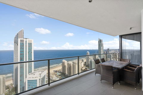 Circle On Cavill, Apartments And Sub Penthouses - We Accommodate - Darwin Holiday 17