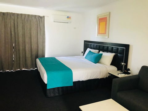 Comfort Inn North Brisbane - Darwin Holiday 24