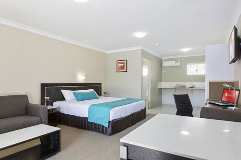 Comfort Inn North Brisbane - Darwin Holiday 0