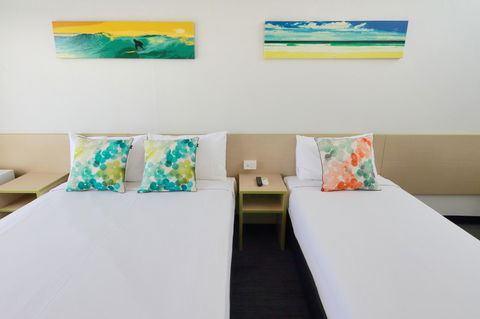 Palm Beach Hotel - Darwin Holiday 1