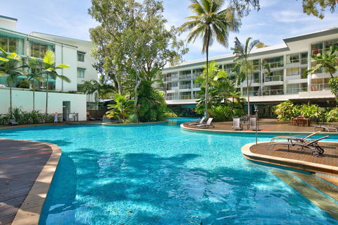 Palm Cove Beach Apartment - Darwin Holiday 0