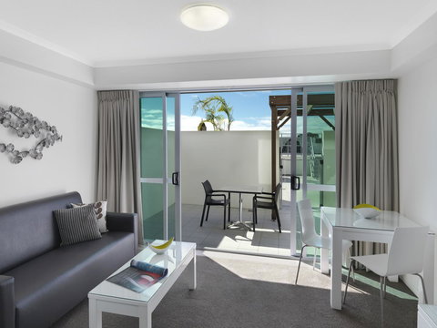 Oaks Mackay Rivermarque Hotel - Darwin Holiday 1