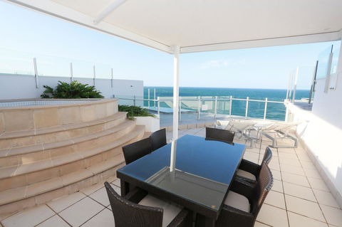 Oceans Mooloolaba - Darwin Holiday 42